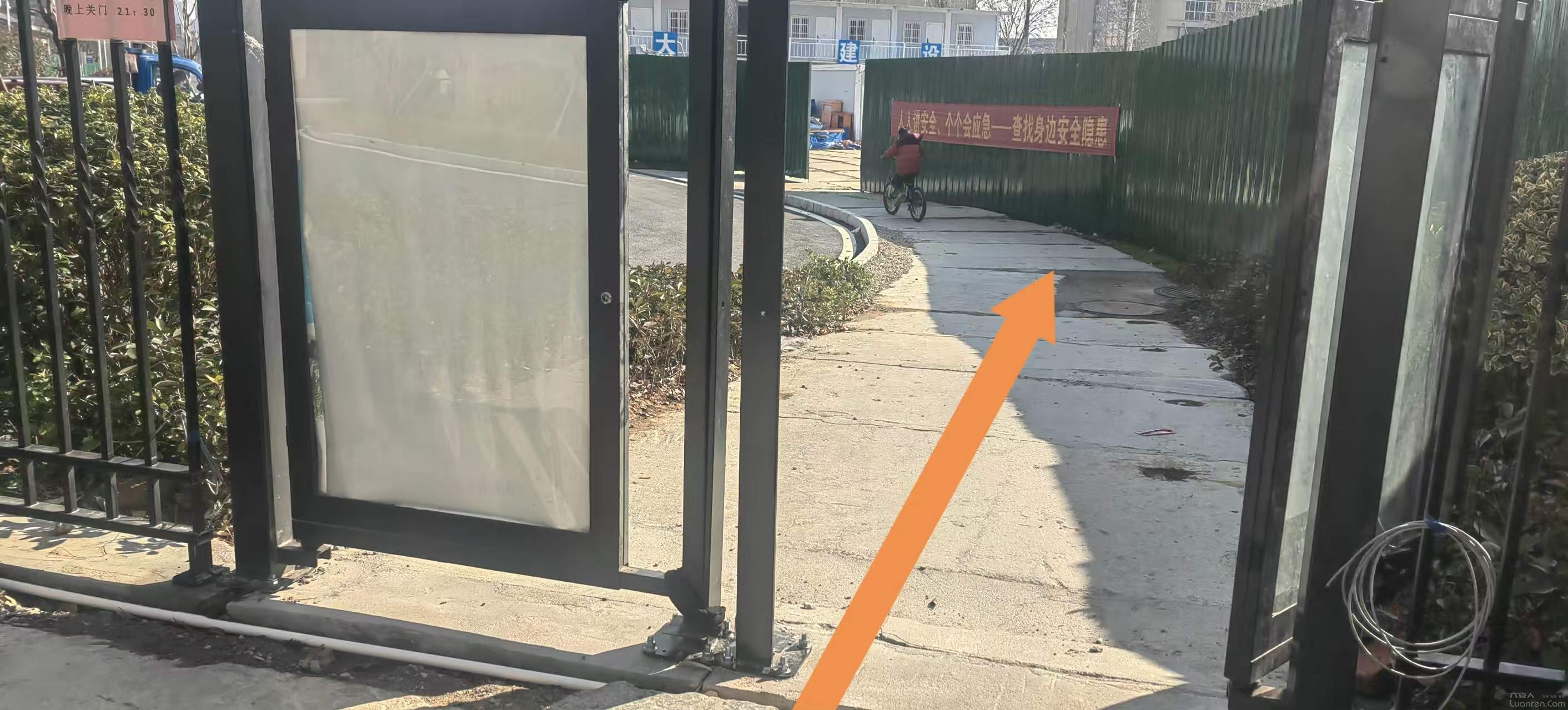 �P(gu��n)������������弎r·���O(sh��)����ͨ���ʹ�ͨ��弎r·�c��ˮ���ｻ�R�ڇ��ڵĽ��h